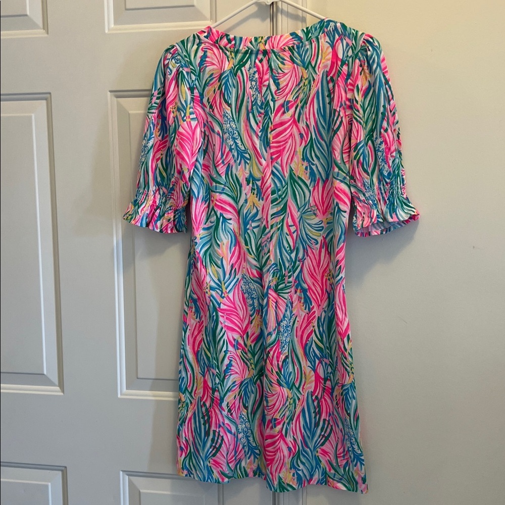 LILLY PULITZER size M Adley short sleeve dress in Sea Turtle Soirée Print - Picture 4 of 4